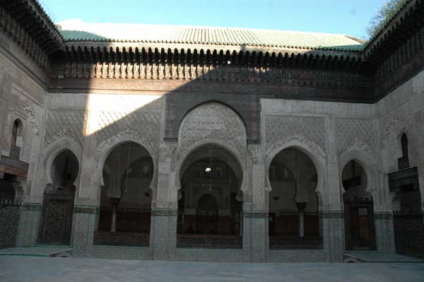 De moskee in de Bou Inania Medersa